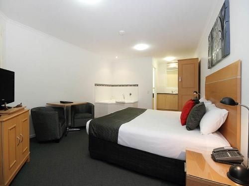 Browns Plains Motor Inn2