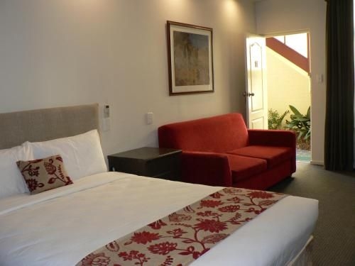 Prince of Wales Motor Inn3