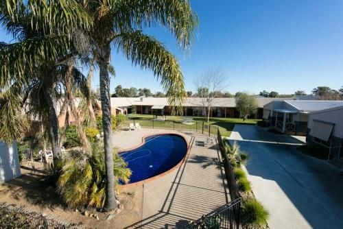 Ashleigh Court Motor Inn0