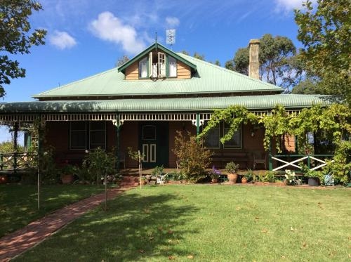 Butterfly Farm Bed and Breakfast Nirranda0