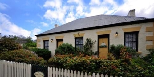 Sargeants & Armoury Cottages [1823]2