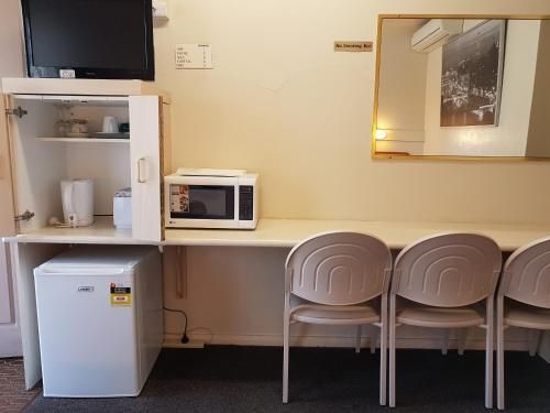 Wattle Tree Motel2