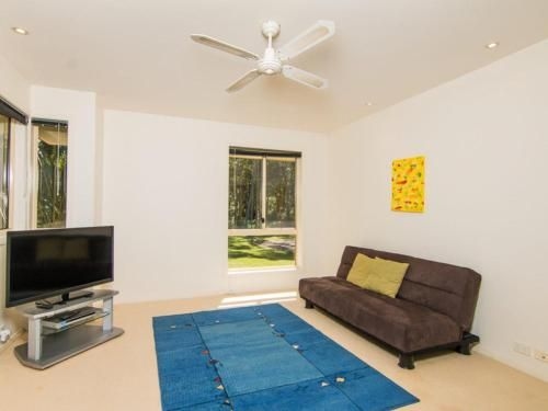 Boomerang Hideaway2