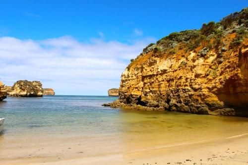 Twelve Apostles Beach House B&B1