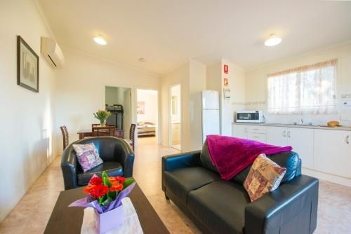 Whyalla Caravan Park3