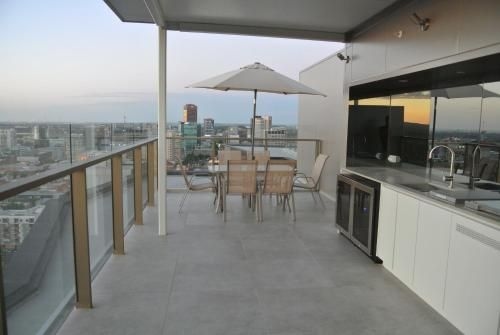 VUE Penthouse on King William0