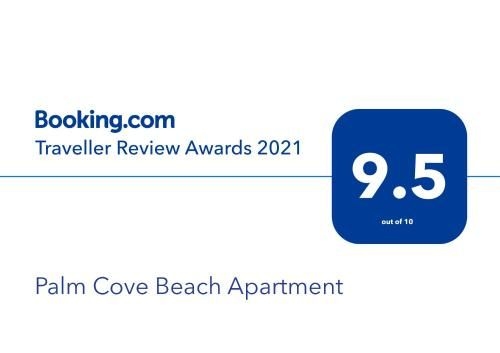 Palm Cove Beach Apartment1
