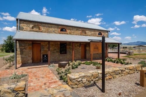 Goonoo Goonoo Station1