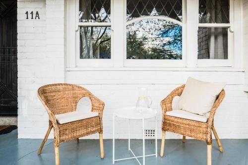 Elwood Beach Calming Tones - Long Stay Rates Pets Garden3