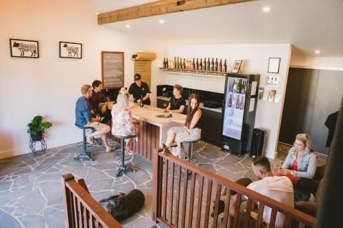 Brockenchack Vineyard Bed & Breakfast3