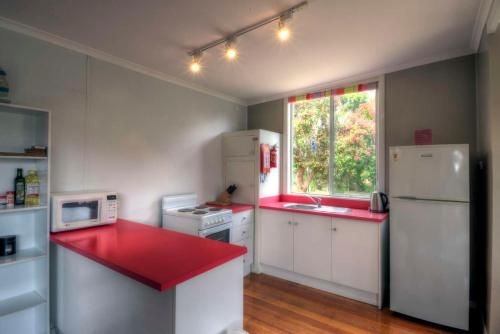Cove Beach Apartment 11