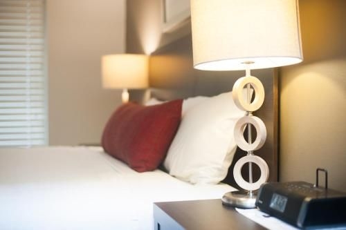 Ramada Hotel & Suites by Wyndham Cabramatta0
