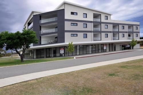 Coastal By Rockingham Apartments3