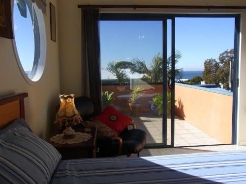 Black Dolphin Beach Penthouse1