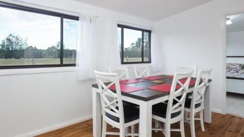 Lovedale Red Gum Cottage4