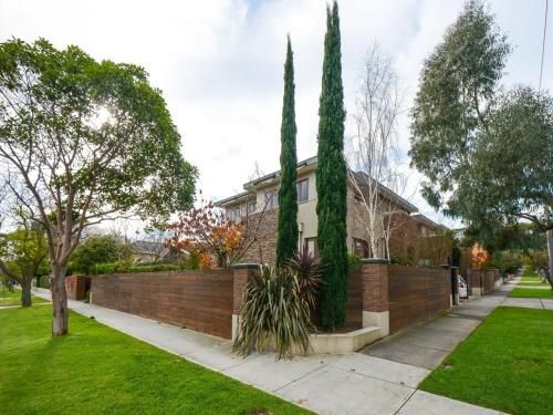 Boutique Stays - Maple On Kent, Glen Iris Townhouse4