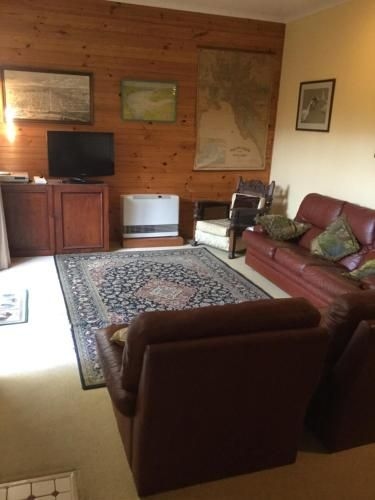Twomey's Cottage3
