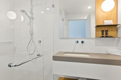 Mantra Hotel at Sydney Airport1