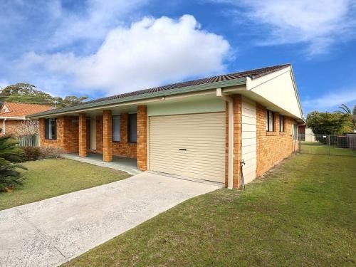42 Young Street1