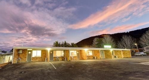 Laurieton Hotel0