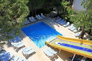 Larissa Beach Club4