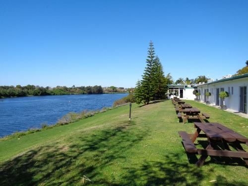 Moon River Motor Inn4