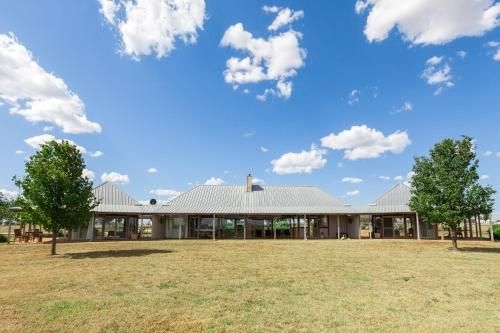 Owl Head Lodge3