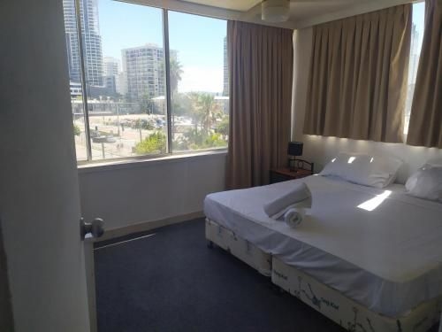 Quarterdeck Apartments4