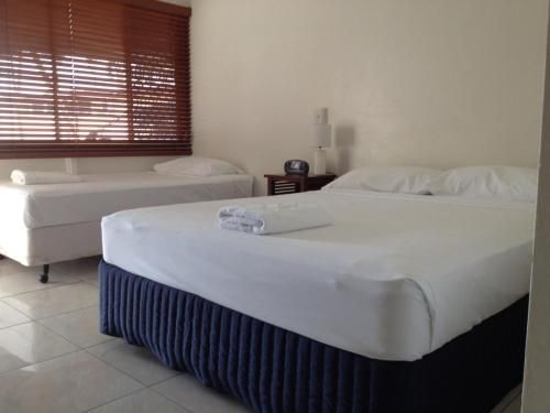 Shell Motel (Pearly Shell Motel)2