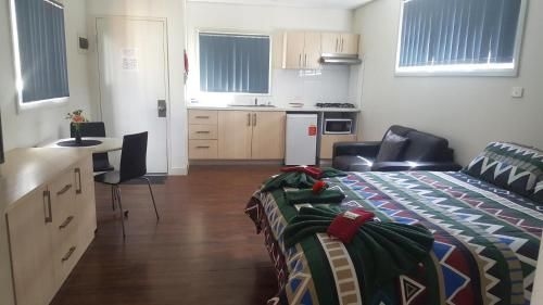Acclaim Goldminer Tourist Caravan Park4