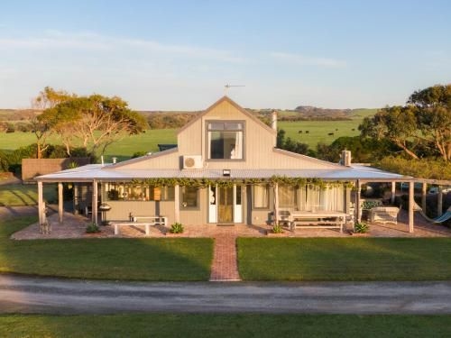 Bear Gully Coastal Cottages2