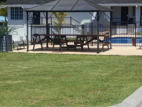 Timbertown Motel (Timbertown Resort and Motel)3