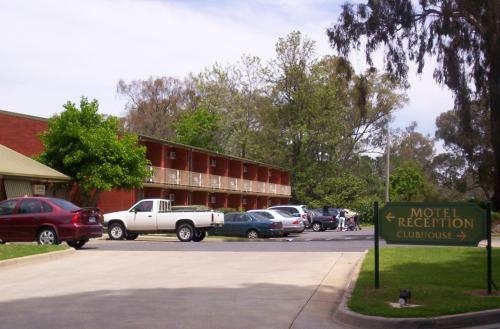Corowa Golf Club Motel4