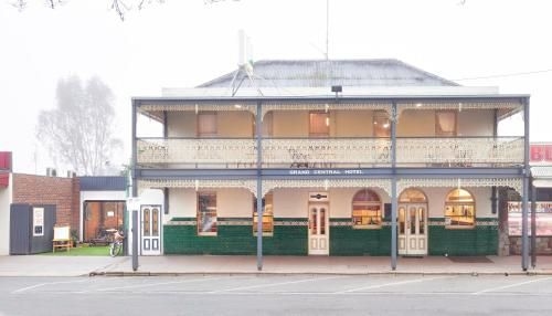Grand Central Hotel2