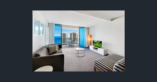 Luxury 5 Star Surfers Paradise Residences4