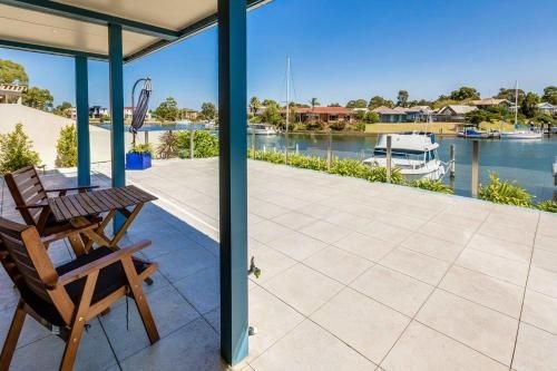 Locanda - Canal frontage with Jetty0