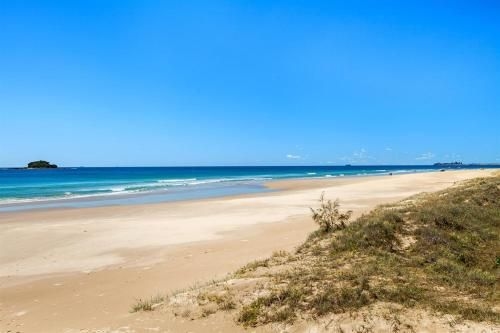 53 Northbeach Place, Mudjimba3
