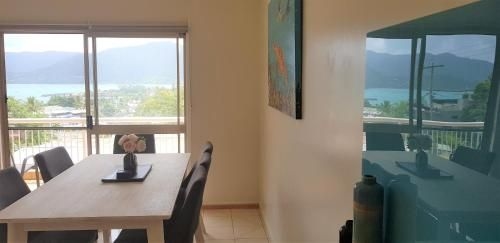 Beach House on Begley - Airlie Beach Central4