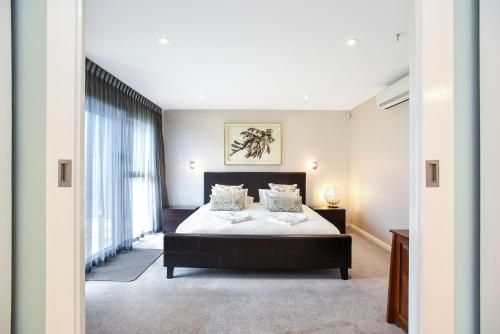 Esplanade Escape4