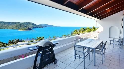 Bella Vista E9 - Ocean View Spacious 2 Bedroom with golf buggy4