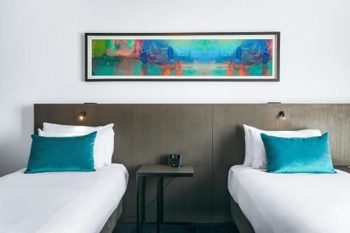 Eatons Hill Hotel2