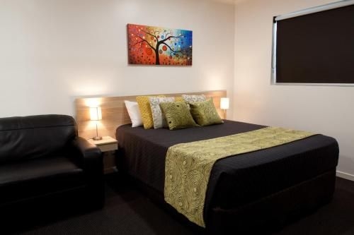 Abode37 Motel Emerald2
