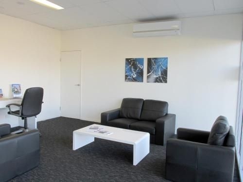 ไดเร็กต์ โฮเทลส์ – มอนเทอเรย์ โมร์แบนห์ (Monterey Apartments Moranbah)3