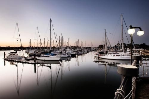 Nightcap at Kawana Waters Hotel1