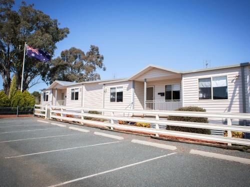 SkyLodge Temora1