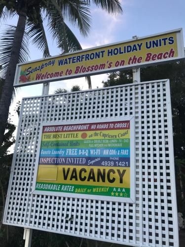 Seaspray Waterfront Holiday Units1