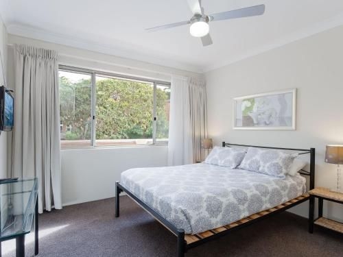 2 'Bronte Court' 17 Magnus Street - air con, complex pool and centrally located1