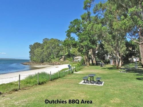 33 Gloucester St -huge holiday house in Nelson Bay with pool and stunning water views2