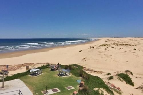 Birubi Beach House' 14 Campbell Avenue - fantastic house and close to the surf beach1