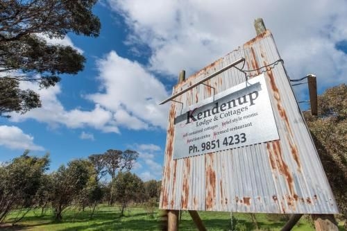 Kendenup Cottages and Lodge0